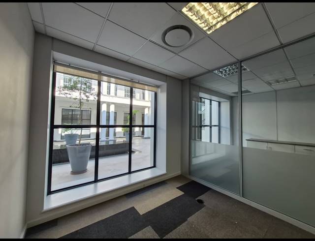 933M² OFFICE TO LET IN ILLOVO